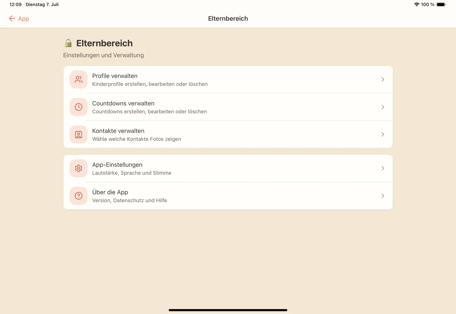 Elternbereich in Klyngl Kids: schlichte Liste mit Profilen, Countdowns, Kontakten und App-Einstellungen